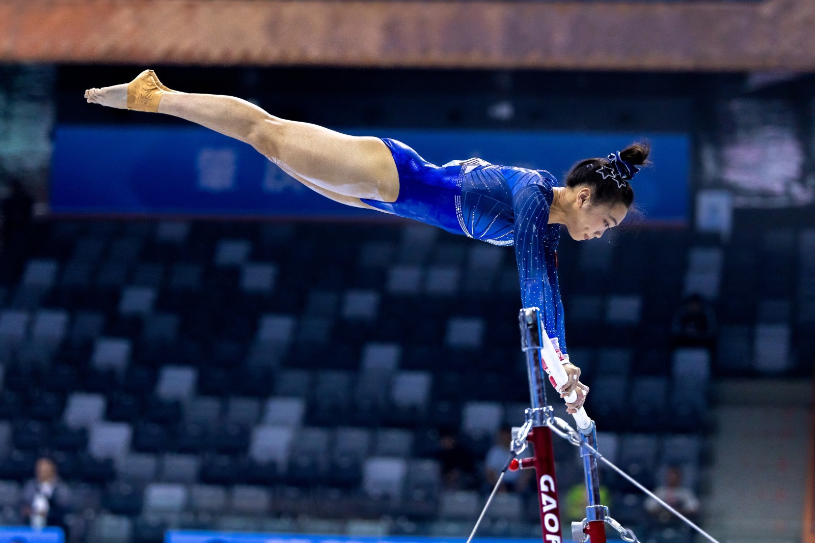 记者：切尔西前锋布罗亚接近永久转会伯恩利